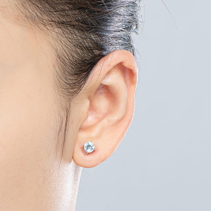 Natural Blue Topaz Round Cut Classic Stud Earrings