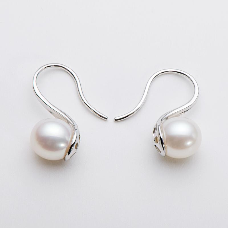 Natural Freshwater Pearl Hook Earrings