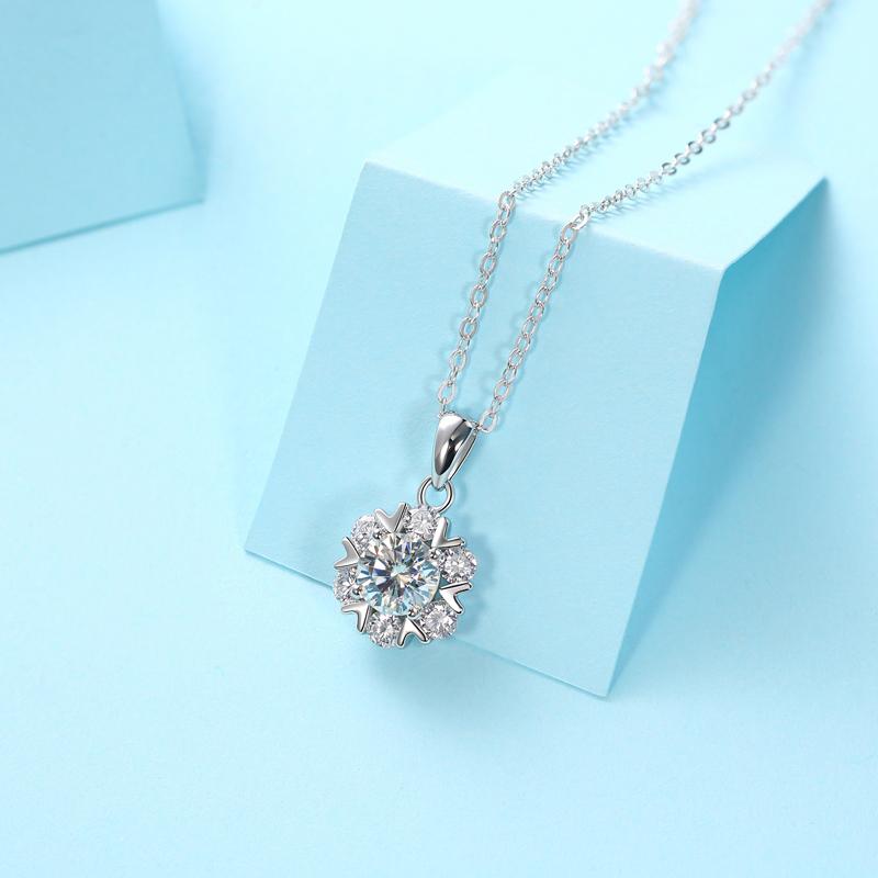 Snowflake Round Cut Moissanite Diamond Necklace