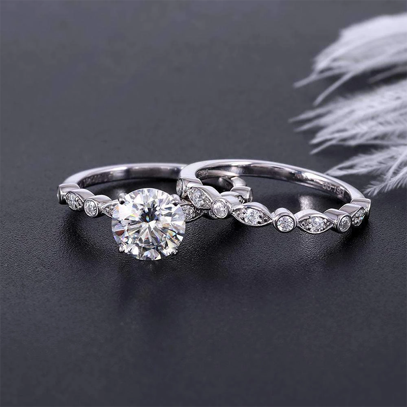 14K/18K Gold Round Cut 1.5ct Moissanite Diamond Bridal Vintage Ring