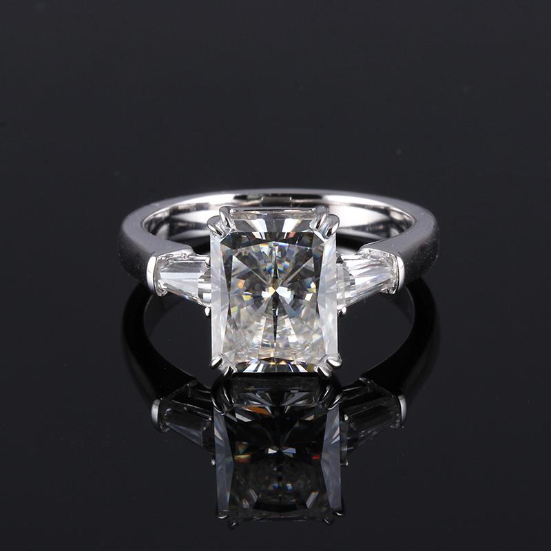 14K/18K Gold Radiant Cut 4.0ct Moissanite Diamond Three Stone Ring
