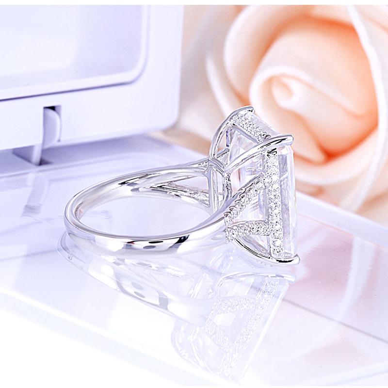 14K/18K Gold Emerald Cut Moissanite Diamond Split Shank Ring for women