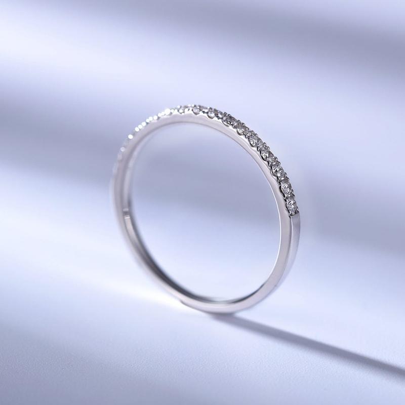 14K/18K Gold Round Cut 0.17ct Moissanite Diamond Eternity Bend Ring