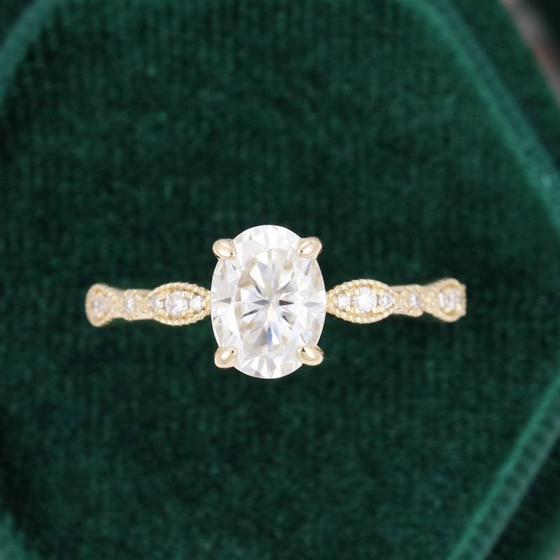 14K/18K Gold Oval Cut 6x8mm Moissanite Diamond Vintage Ring