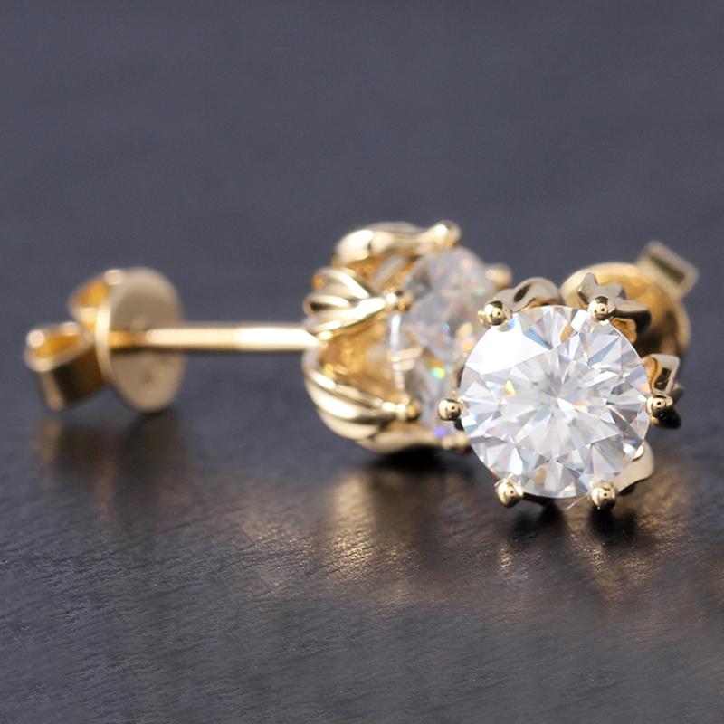 14K/18K Gold 6.5mm Round Cut Moissanite Diamond Lotus Shaped Stud Earrings
