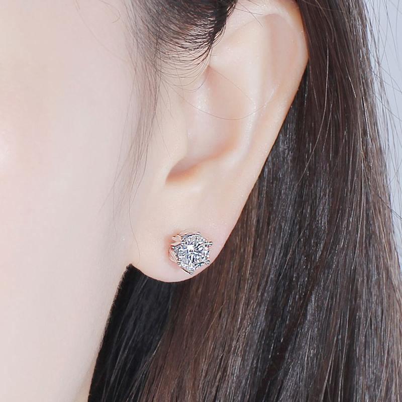 14K/18K Gold Round Cut 6.5mm Moissanite Diamond Lotus Shaped Stud Earrings