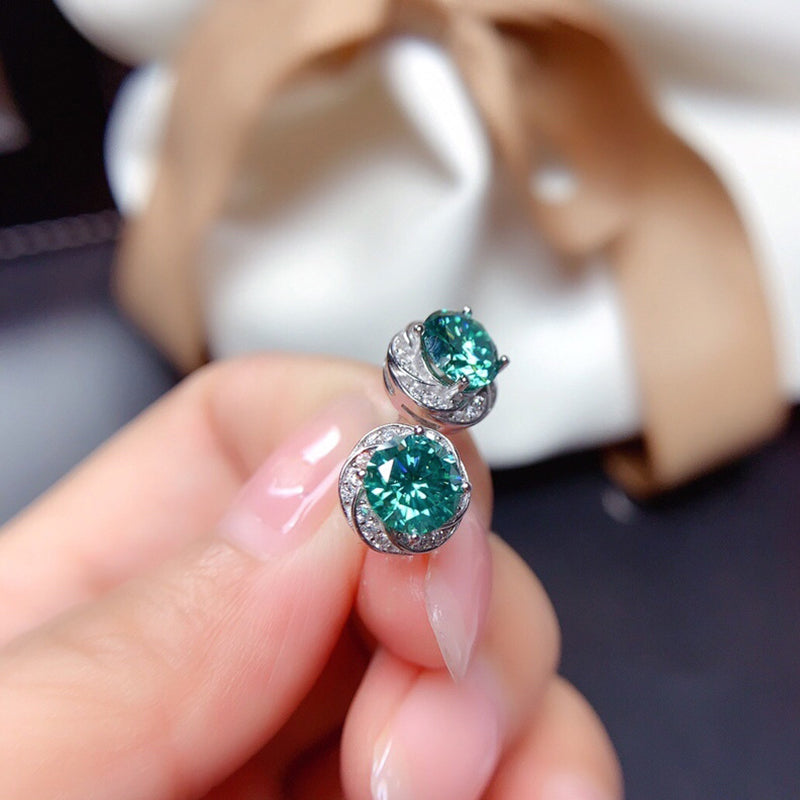 1ct Green Created Diamond Exquisite Flower Shaped Stud Earrings