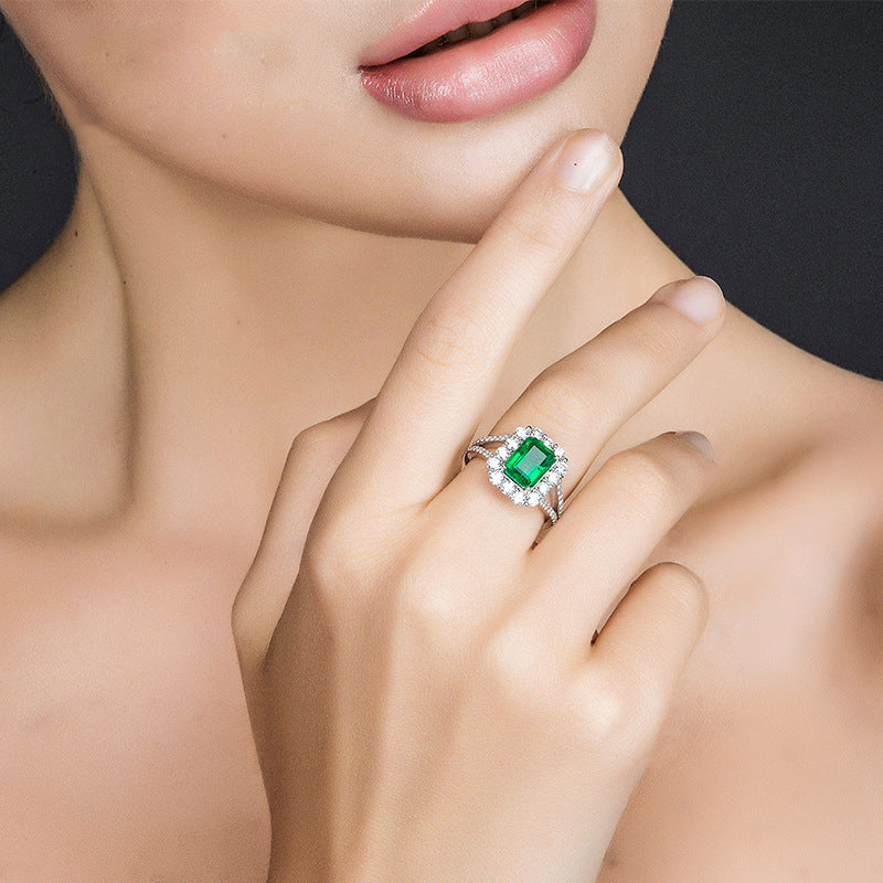 Simulated Emerald Stone Split Shank Vintage Ring Adjustable