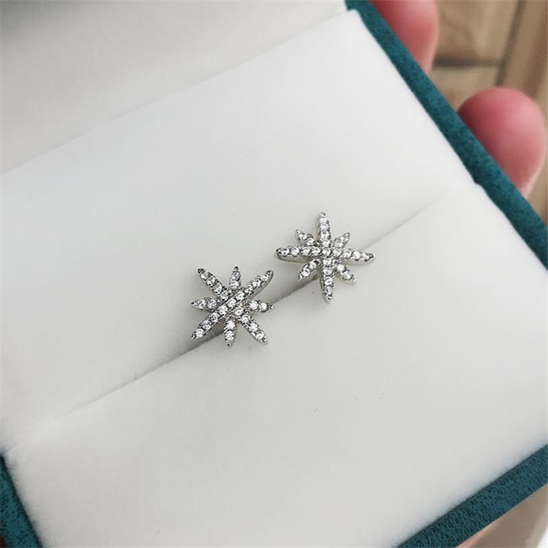 Round Cut Eight-Pointed Star Created Diamond Stud Earrings