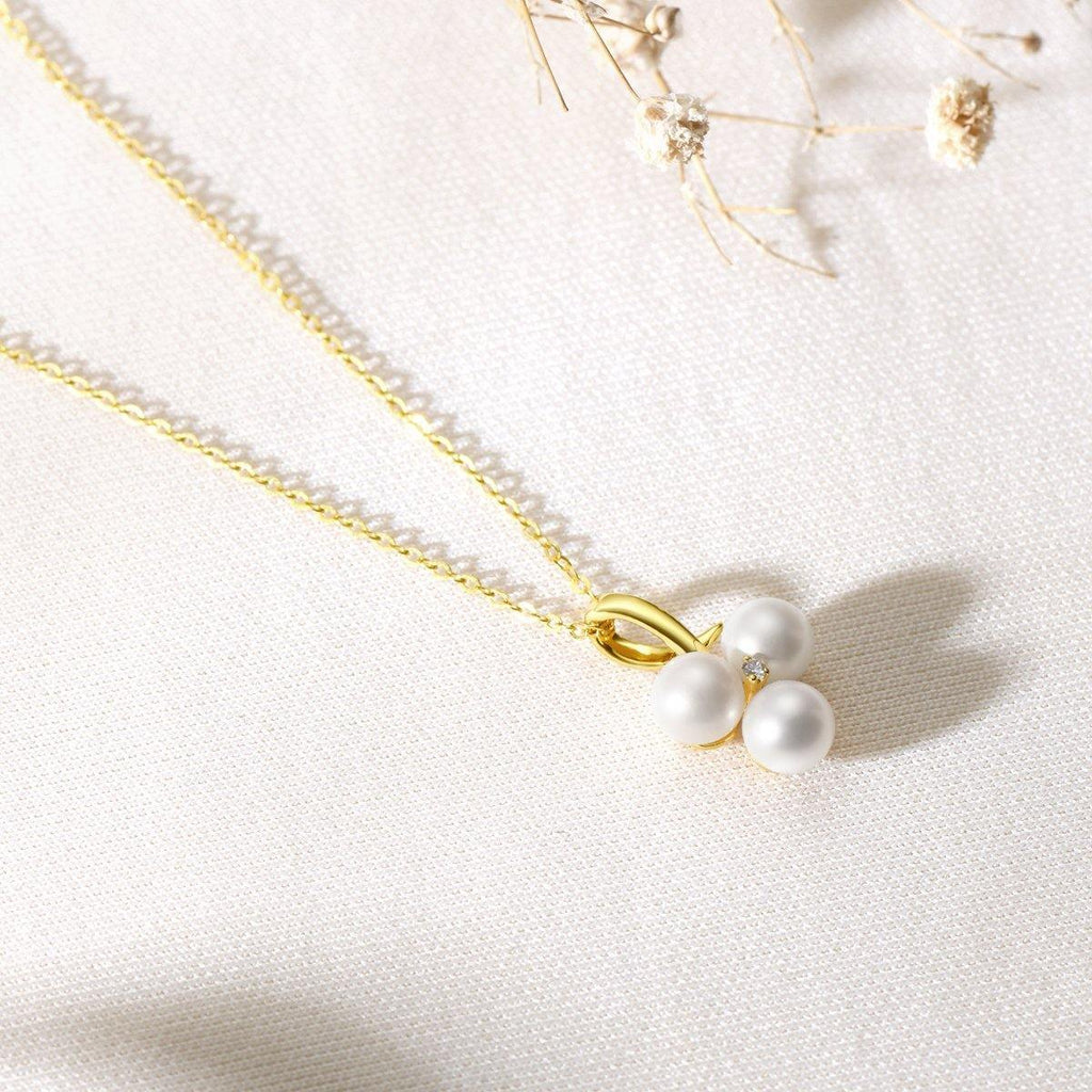 18K Gold Freshwater White Pearl Pendant Necklace and Diamond with Silver Chain - ZULRE