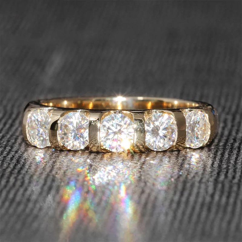 14K/18K Gold Round Cut Moissanite Diamond 5-Stone Ring