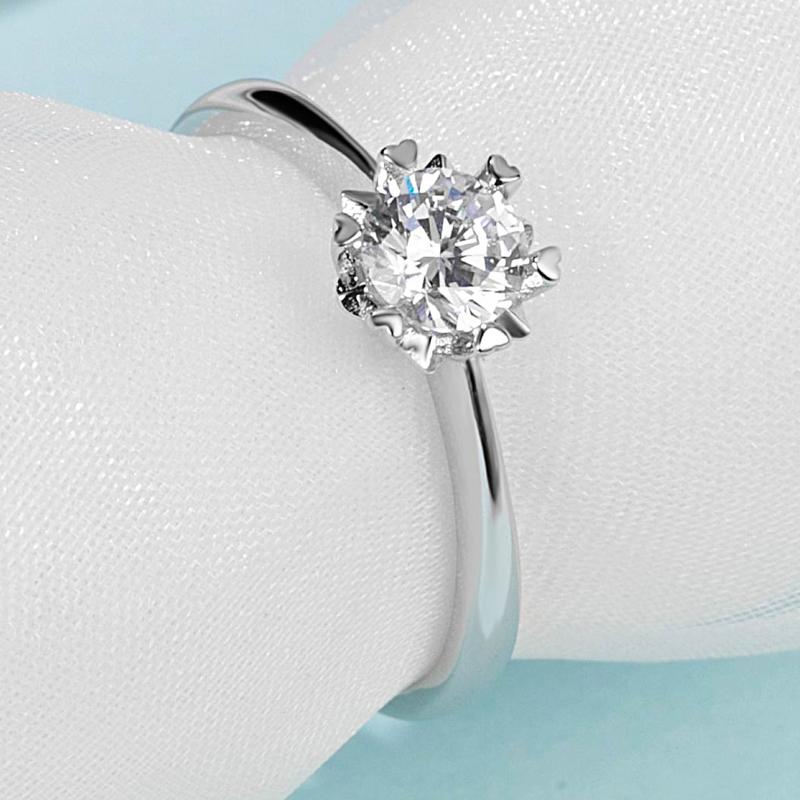 Snowflake Round Moissanite Diamond Solitaire Ring