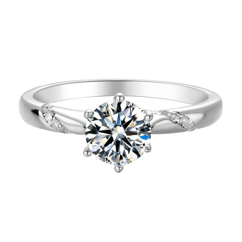 Classic Round Cut Moissanite Diamond Fashion Solitaire Ring
